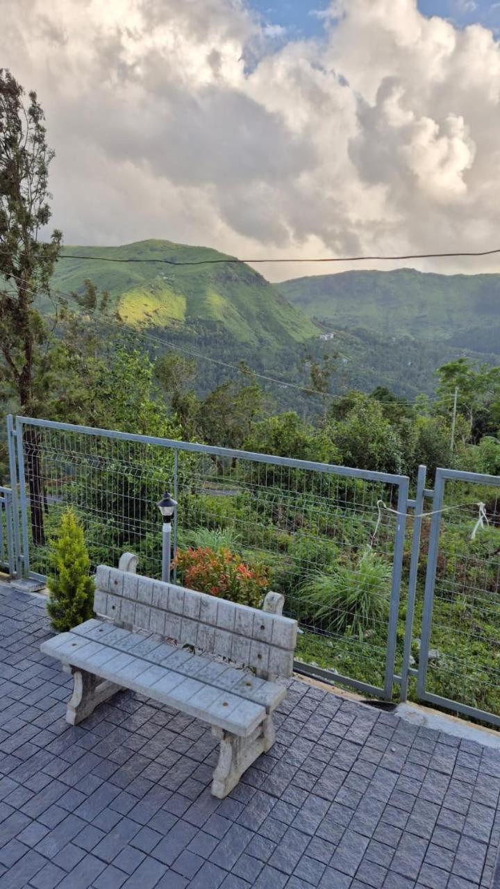 M R Holiday Home Vagamon Exteriér fotografie